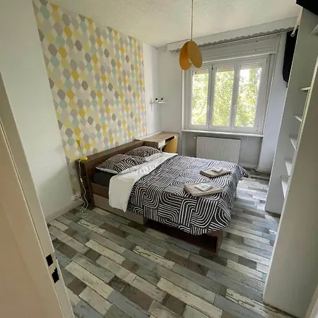 Fun 3-bedroom With Balcony * Miluza